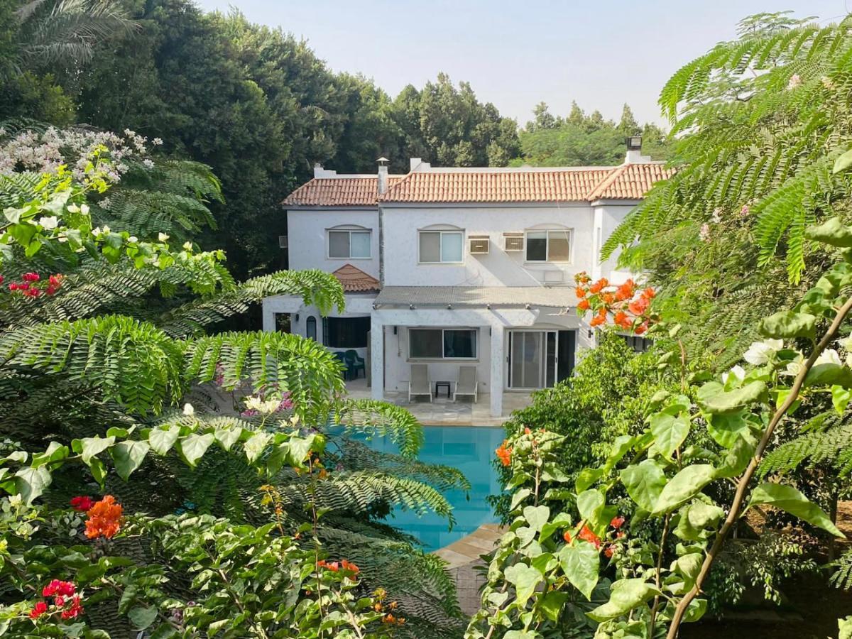 Villa By The Pyramids Кайро Екстериор снимка